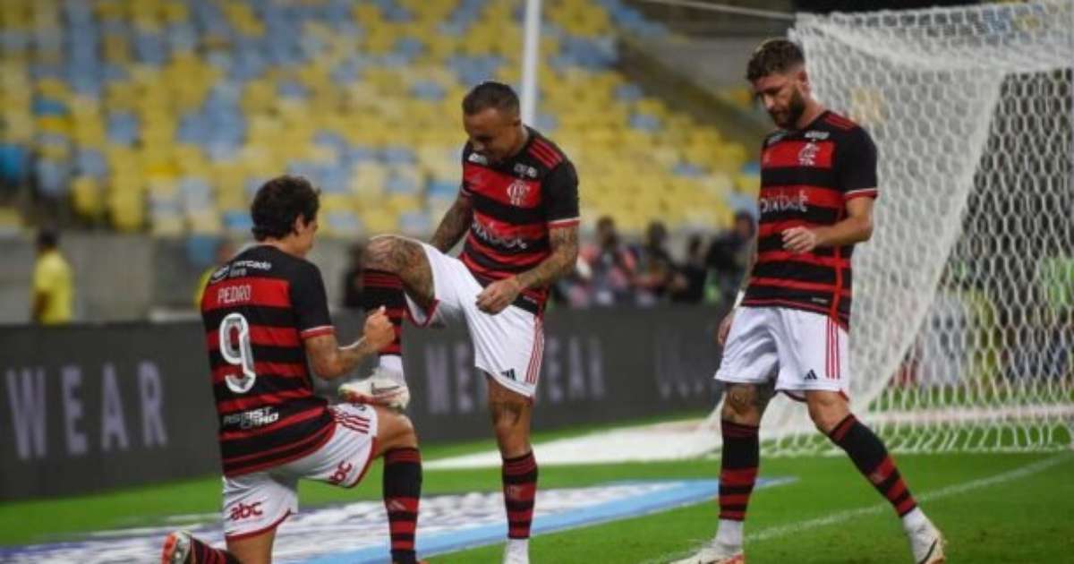 Gabigol assume cobrança de pênalti desperdiçado por Pedro no jogo.