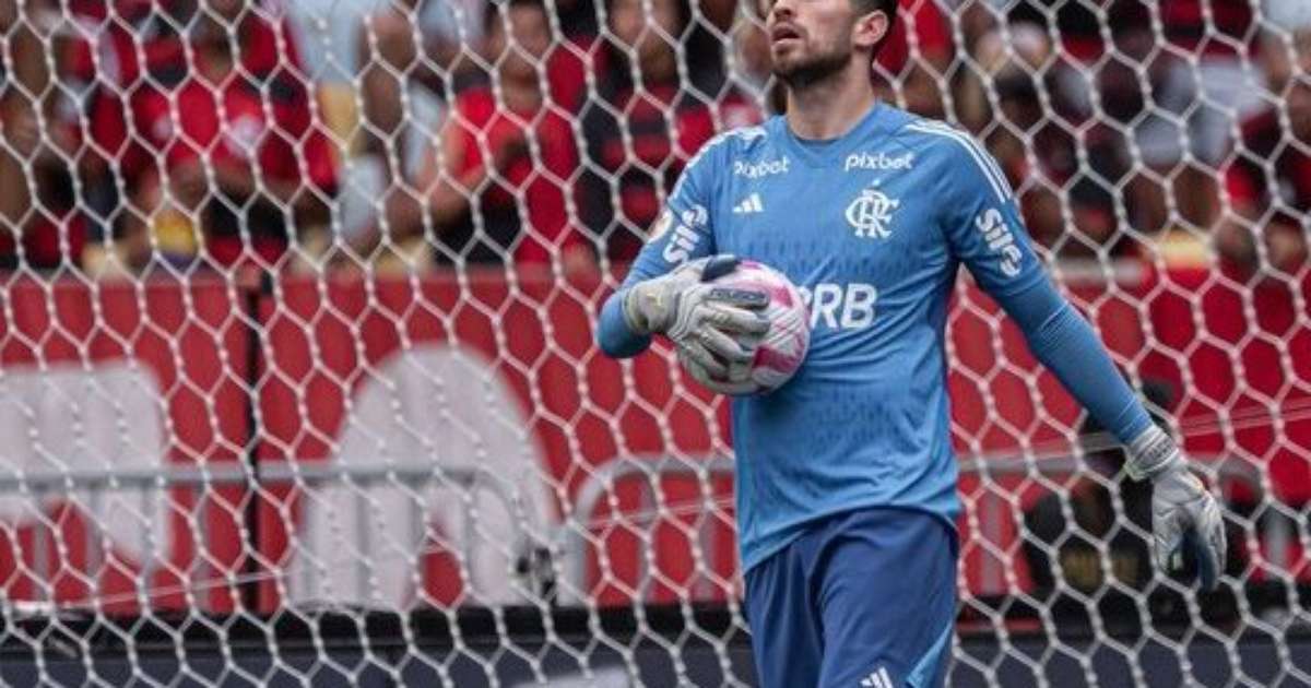 Rossi alcança marca histórica e supera recorde de Diego Alves no Flamengo