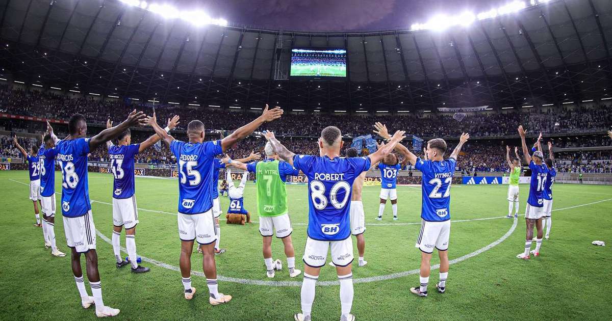 Cruzeiro assegura liderança na fase inicial do Campeonato Estadual.