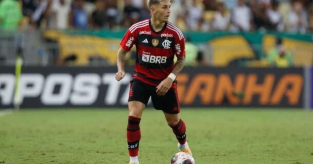 Varela Embala Maior Sequência de Jogos Como Titular no Flamengo