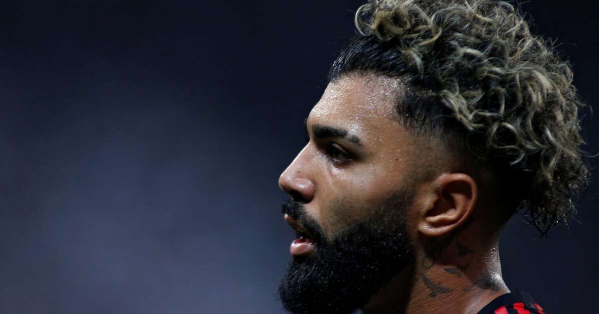 Possível aumento de suspensão para Gabigol, atacante do Flamengo.