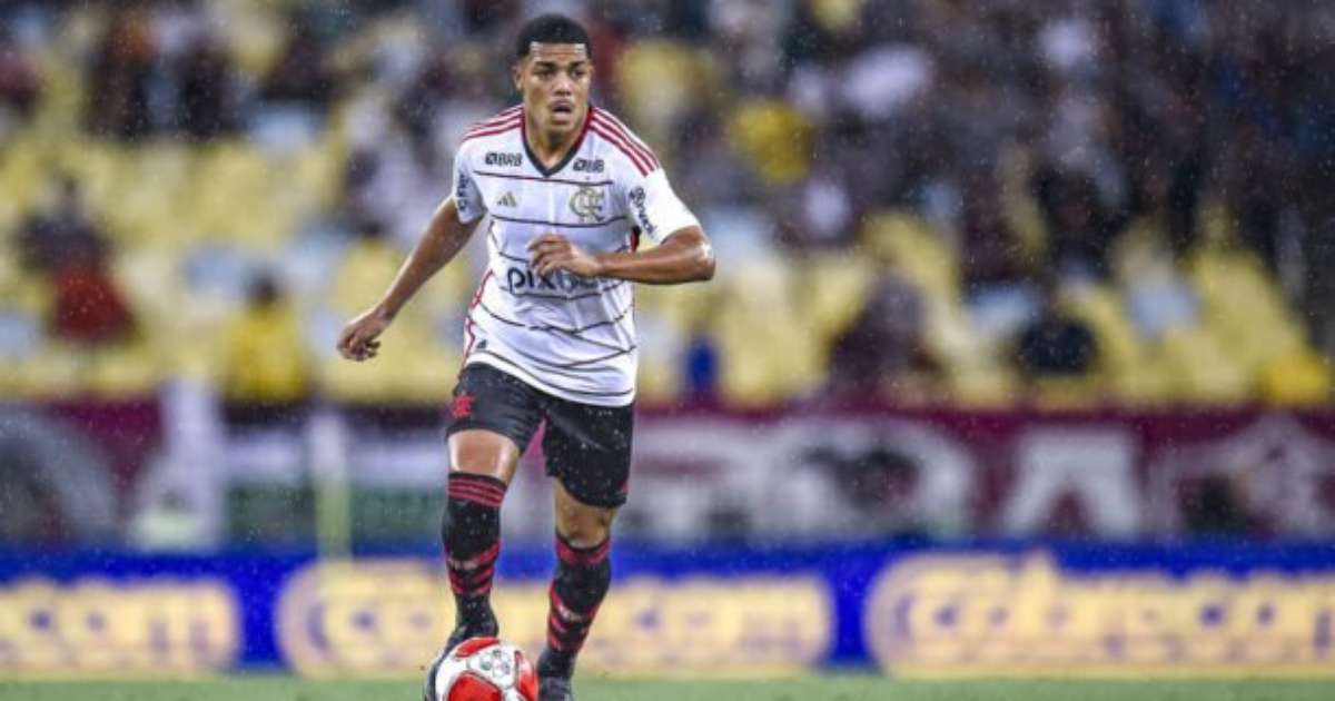 Igor Jesus recebe oportunidade de destaque no Flamengo ao lado de Tite