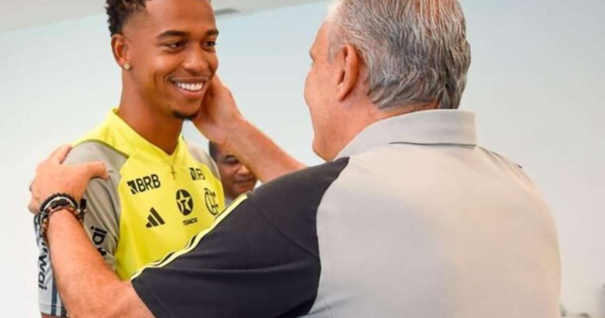 Carlinhos Regularizado e Liberado para Estrear no Flamengo.