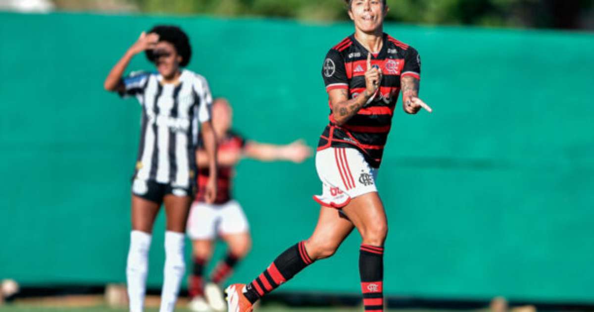 Flamengo goleia Santos por 7 a 0 em partida do Brasileirão Feminino