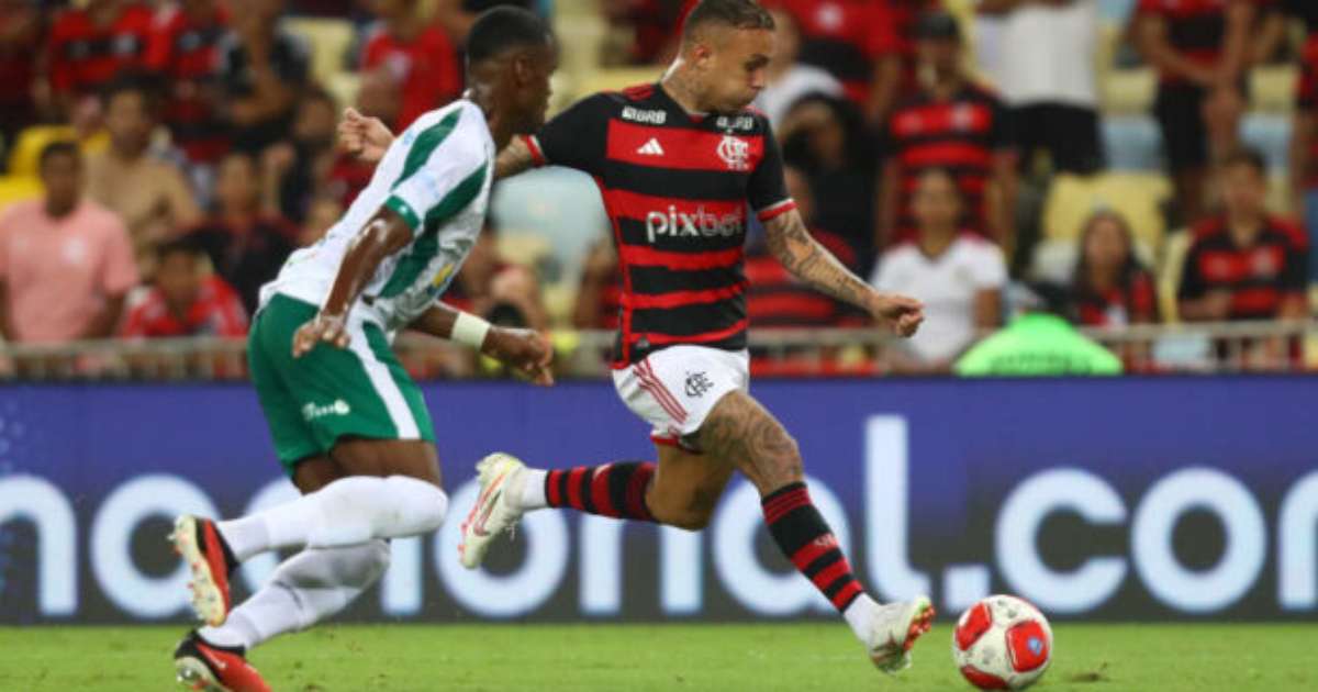 Cebolinha treina e reassume titularidade no time do Flamengo