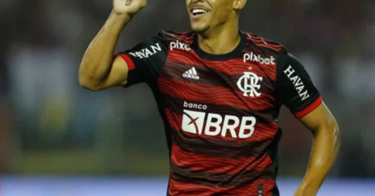 Victor Hugo atinge marca relevante no Flamengo.