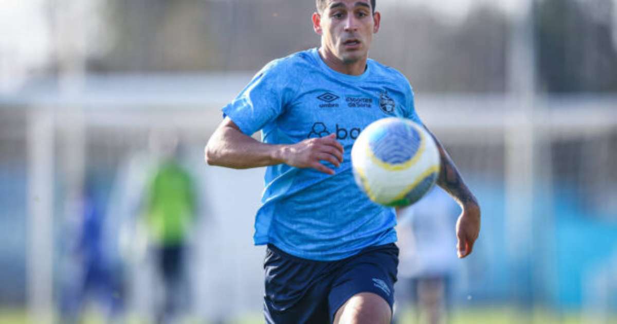 Treino de Cristaldo pode garantir reforço importante do Grêmio contra o Corinthians