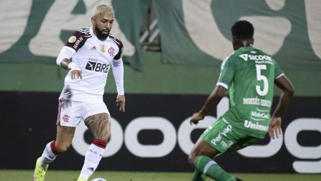 Gabigol desabafa e manda recado à torcida do Flamengo após tropeço: Contra tudo e todos!