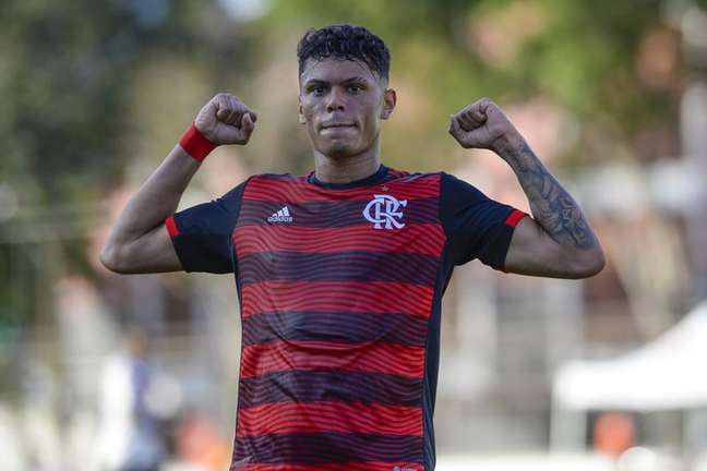 Sub-20: Joia do Flamengo vive expectativa pelo Brasileirão e primeira chance com Paulo Sousa