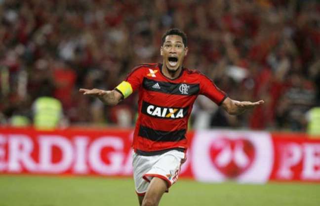 Hernane Brocador aponta caminho para Flamengo vencer a Copa do Brasil e a Libertadores