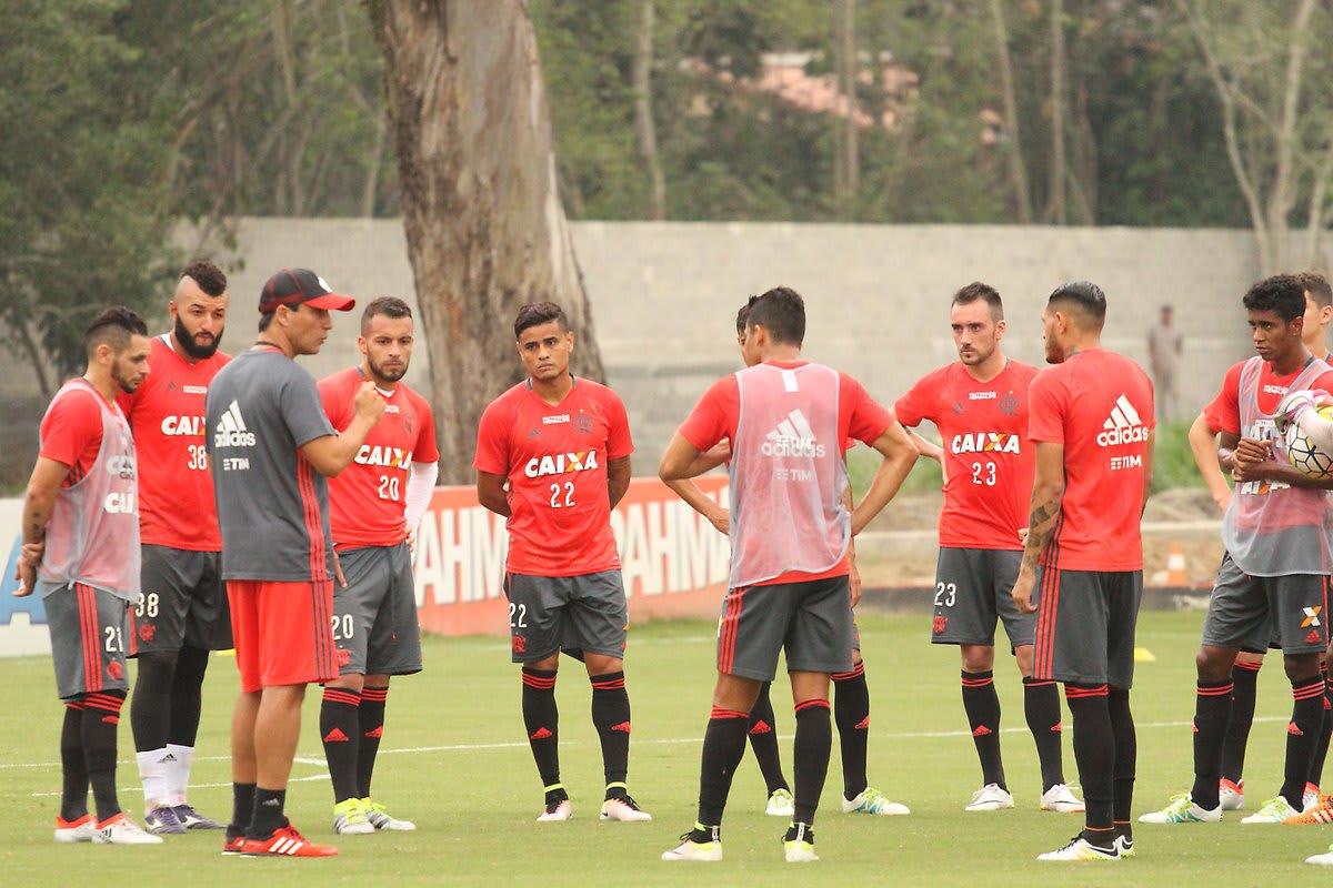 Flamengo terá desfalques importantes para encarar o Vitória