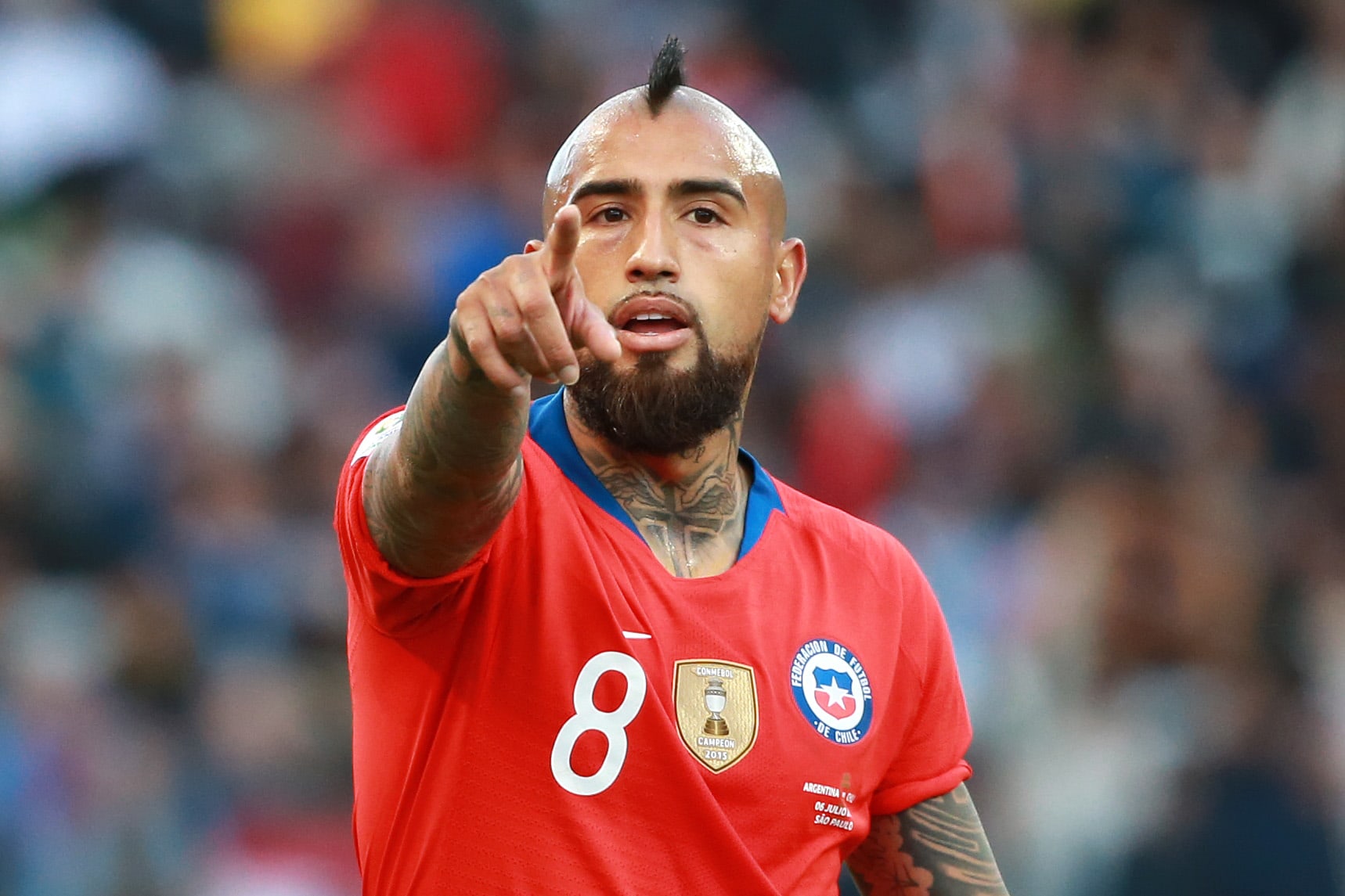 Flamengo faz nova consulta por Arturo Vidal