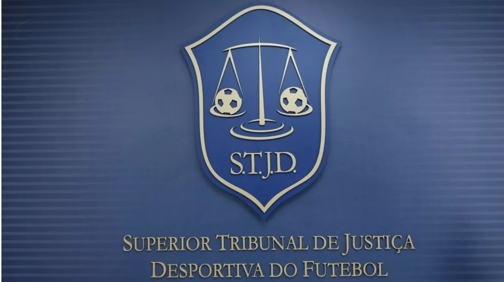 Cruzeiro divulga que poderá ter torcida em jogo com Athletico-PR no  Mineirão - Rádio Itatiaia