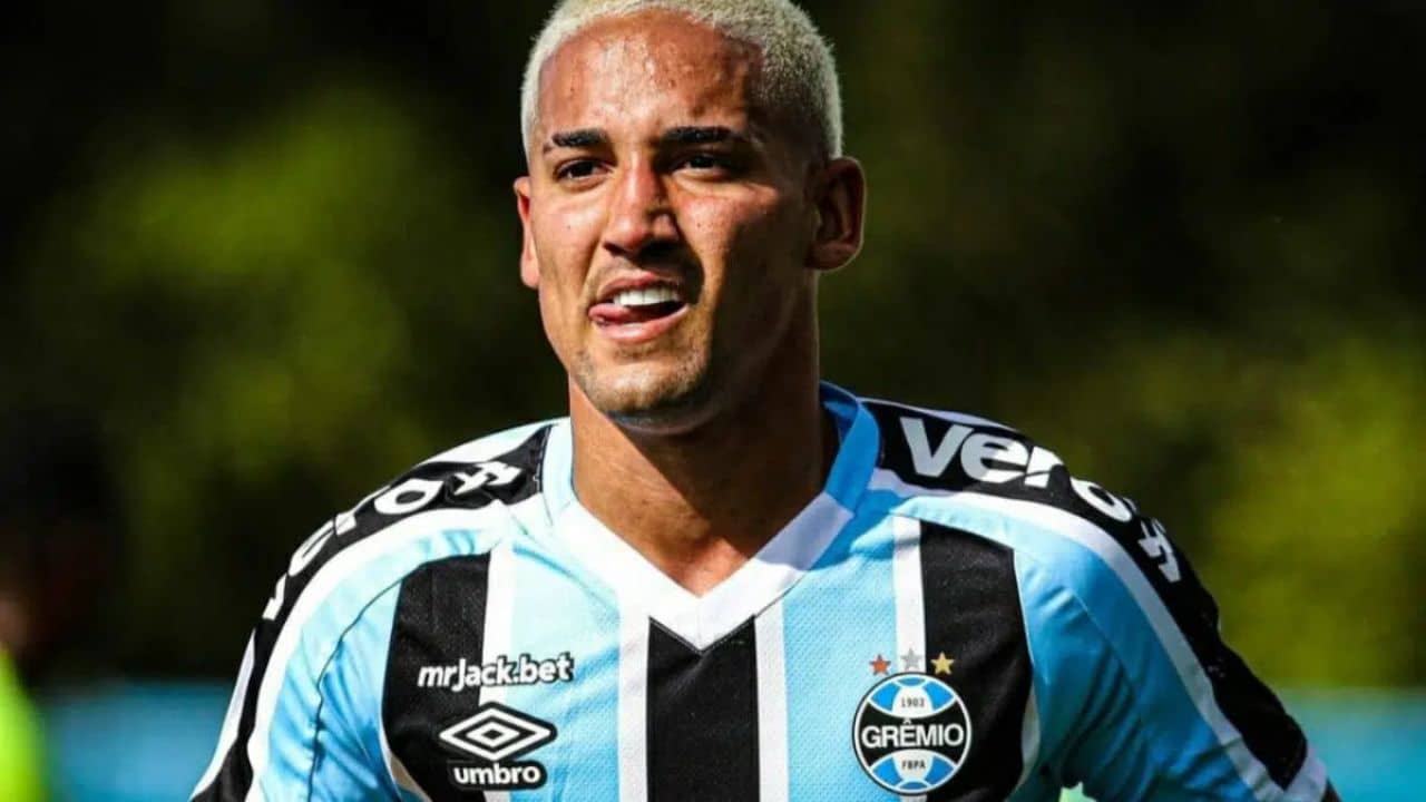 Você não vai acreditar no que Jhonata Robert fez em sua reestreia pelo Grêmio