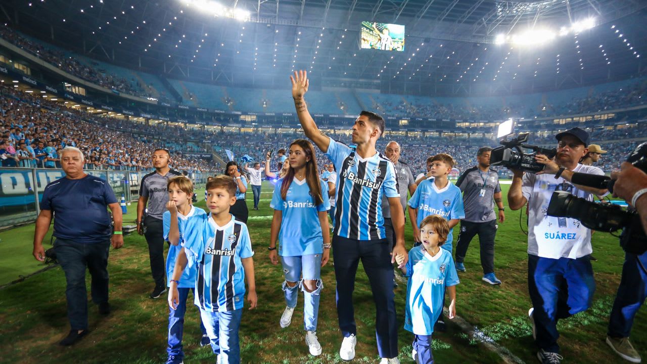Ele é MUITO Grêmio: confira o tema da festa do filho de Suárez
