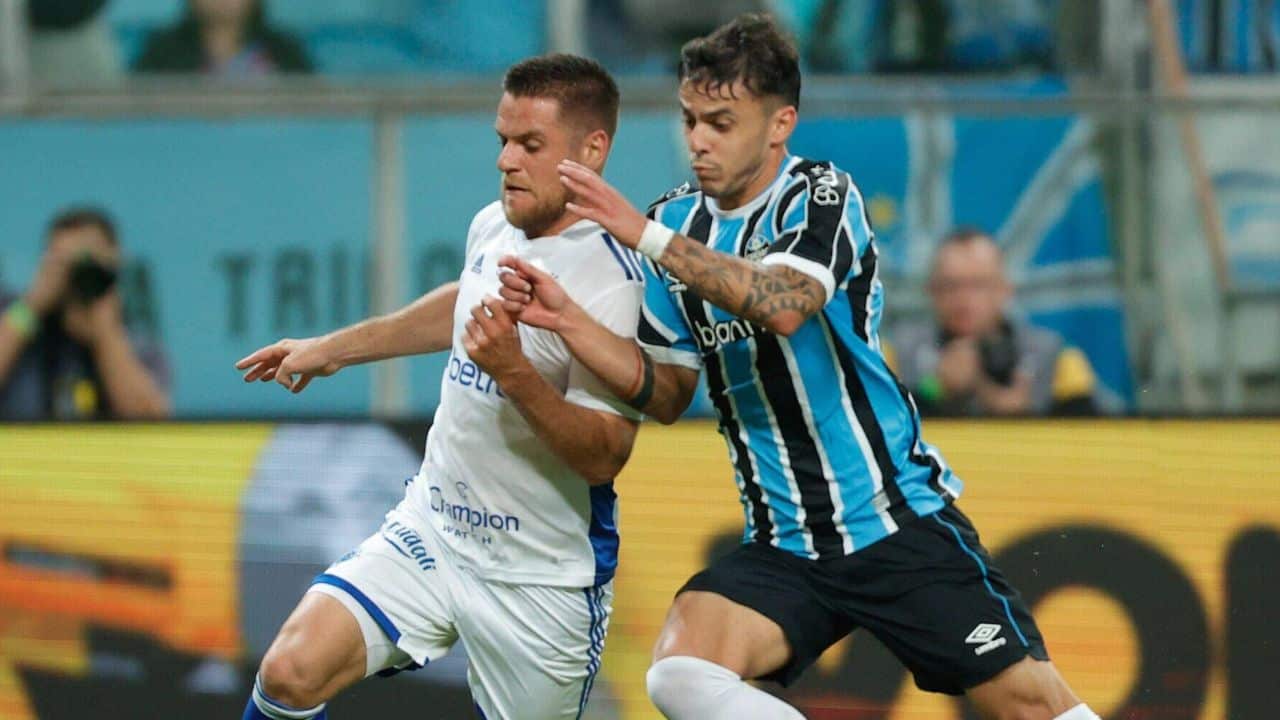 Cruzeiro bate o Grêmio e fatura título inédito da Copa do Brasil