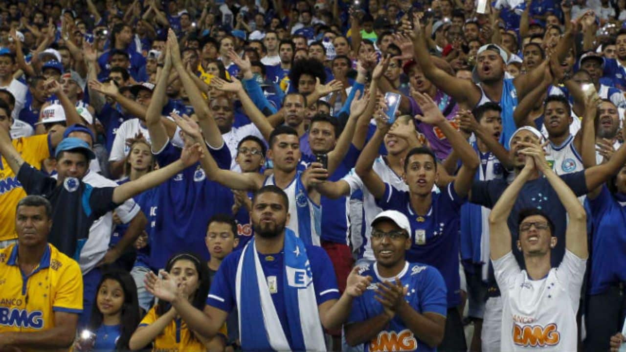 Antigo rival do Cruzeiro, Renato Gaúcho será ausência em jogo com