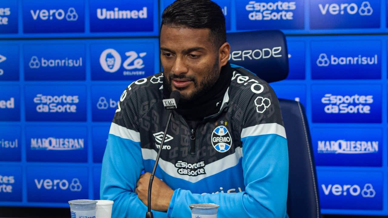 Grêmio bate o martelo e define substituto ideal para Reinaldo