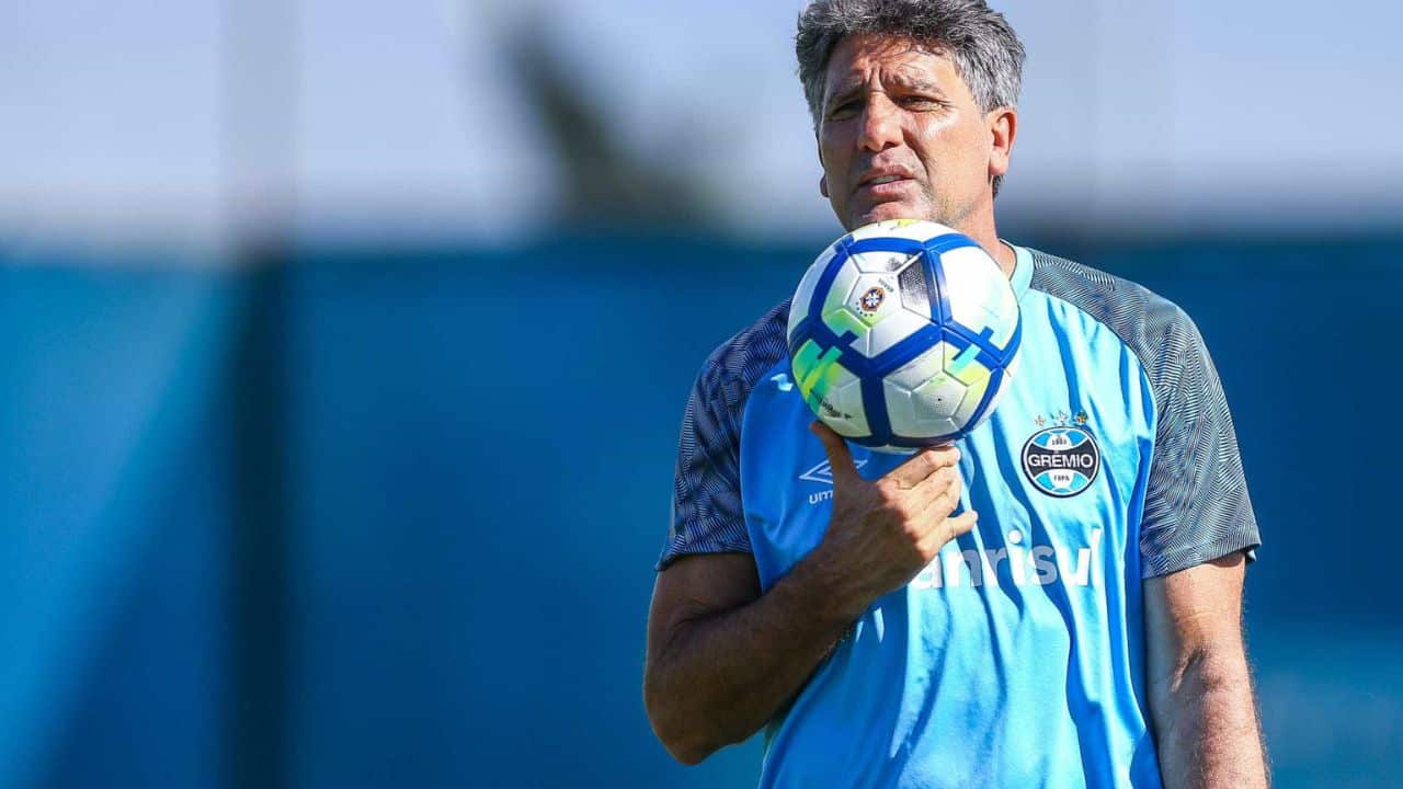 Goleiro do Grêmio desperta interesse de clubes portugueses