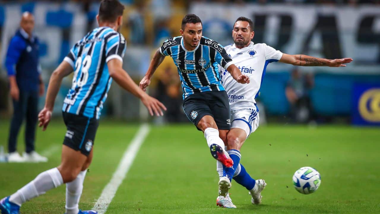 Grêmio x Cruzeiro: veja como assistir, escalações, desfalques e arbitragem, brasileirão série a