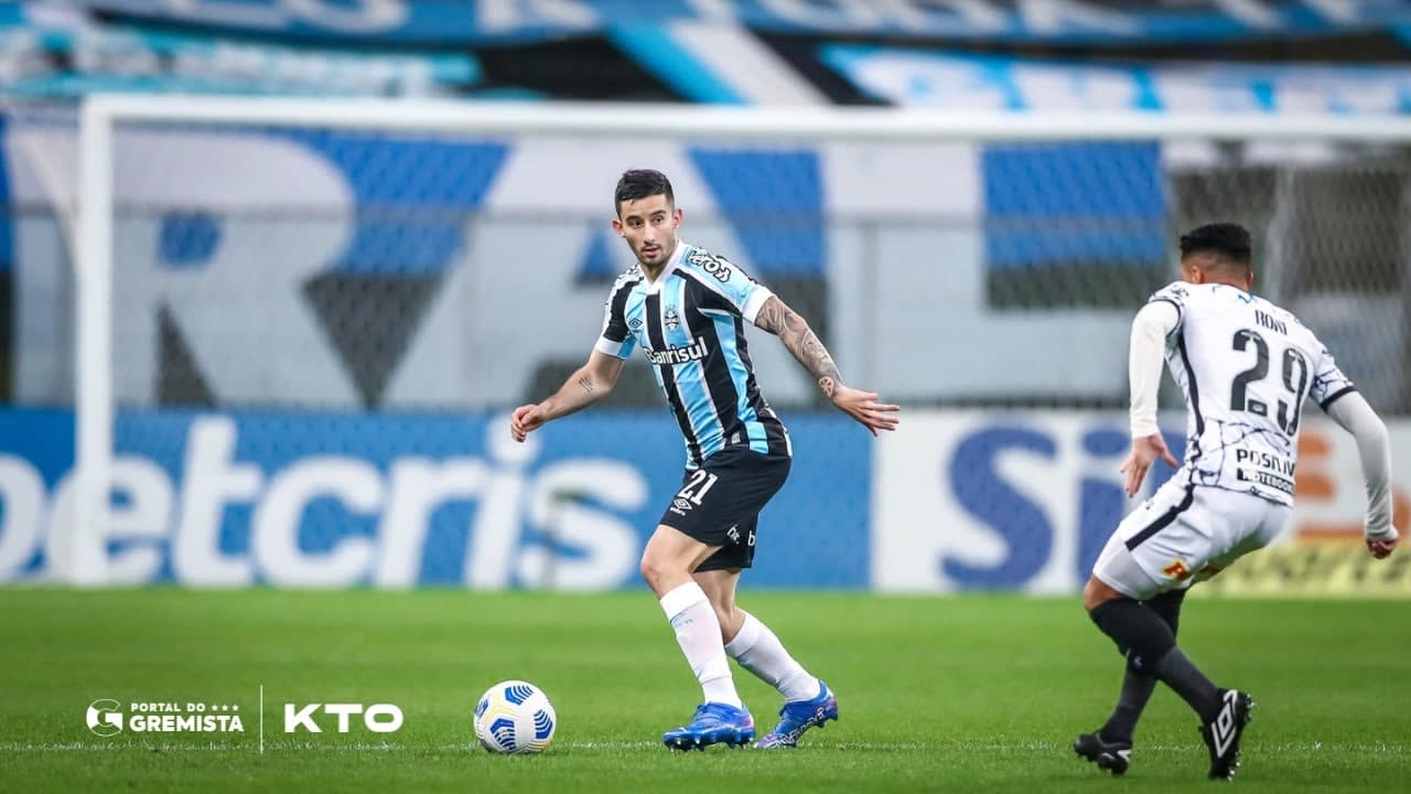 Grêmio faz último trabalho antes de enfrentar o Corinthians