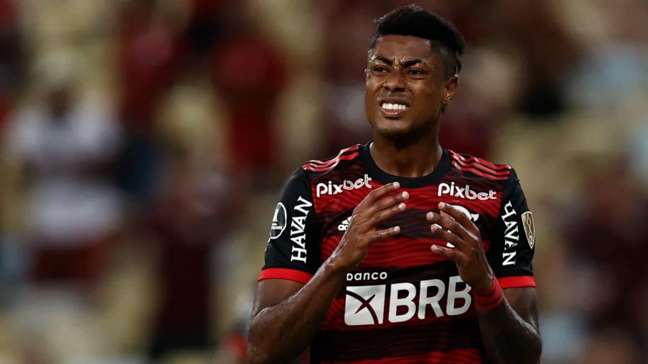 Bruno Henrique se irrita com o Flamengo e situação liga ALERTA no Grêmio