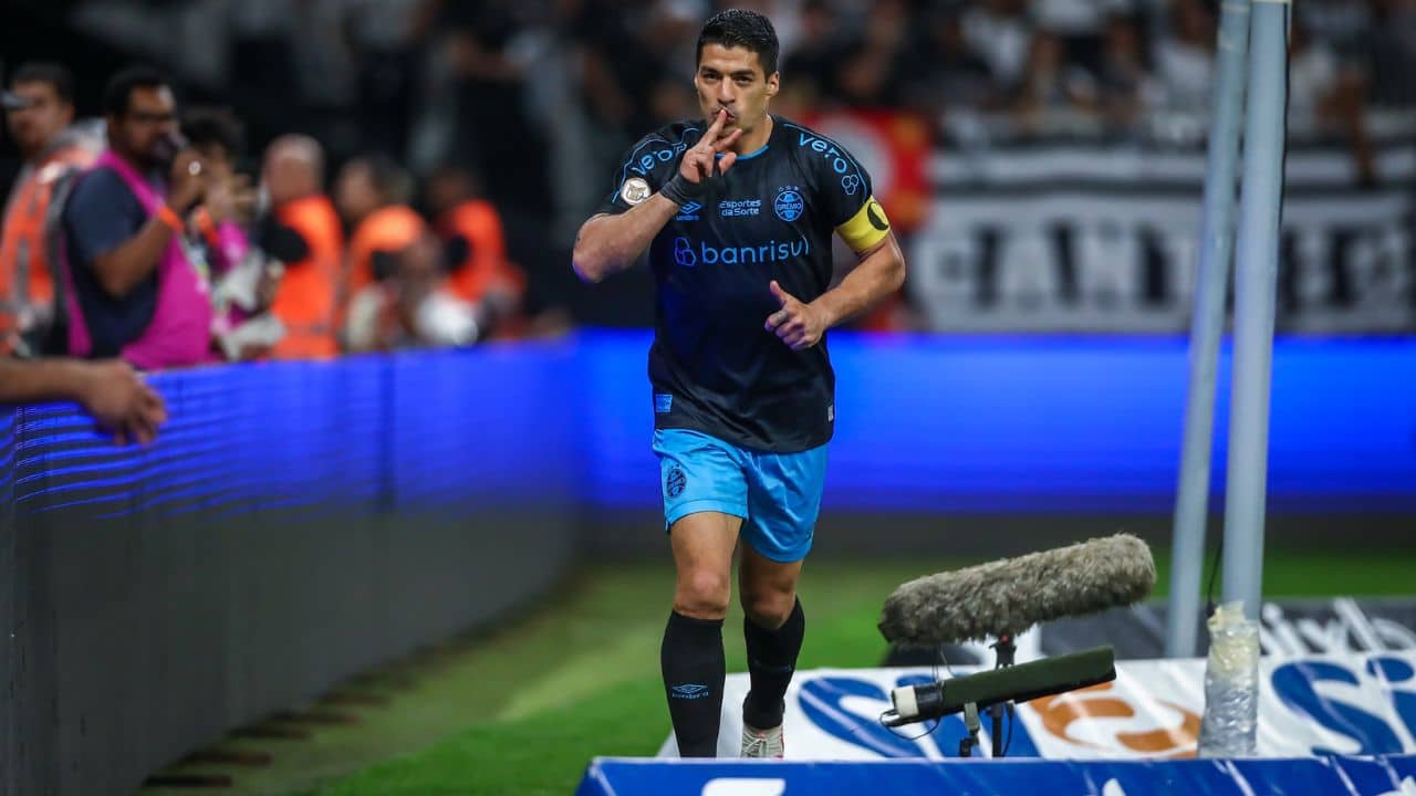 Gol contra o Corinthians amplia números insanos de Suárez pelo Grêmio