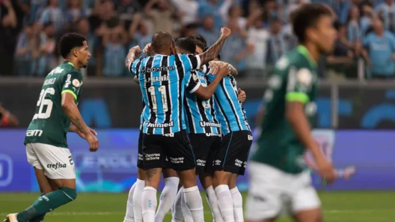 GRÊMIO X SÃO PAULO TRANSMISSÃO AO VIVO DIRETO DA ARENA - CAMPEONATO  BRASILEIRO 2023 9ª RODADA 