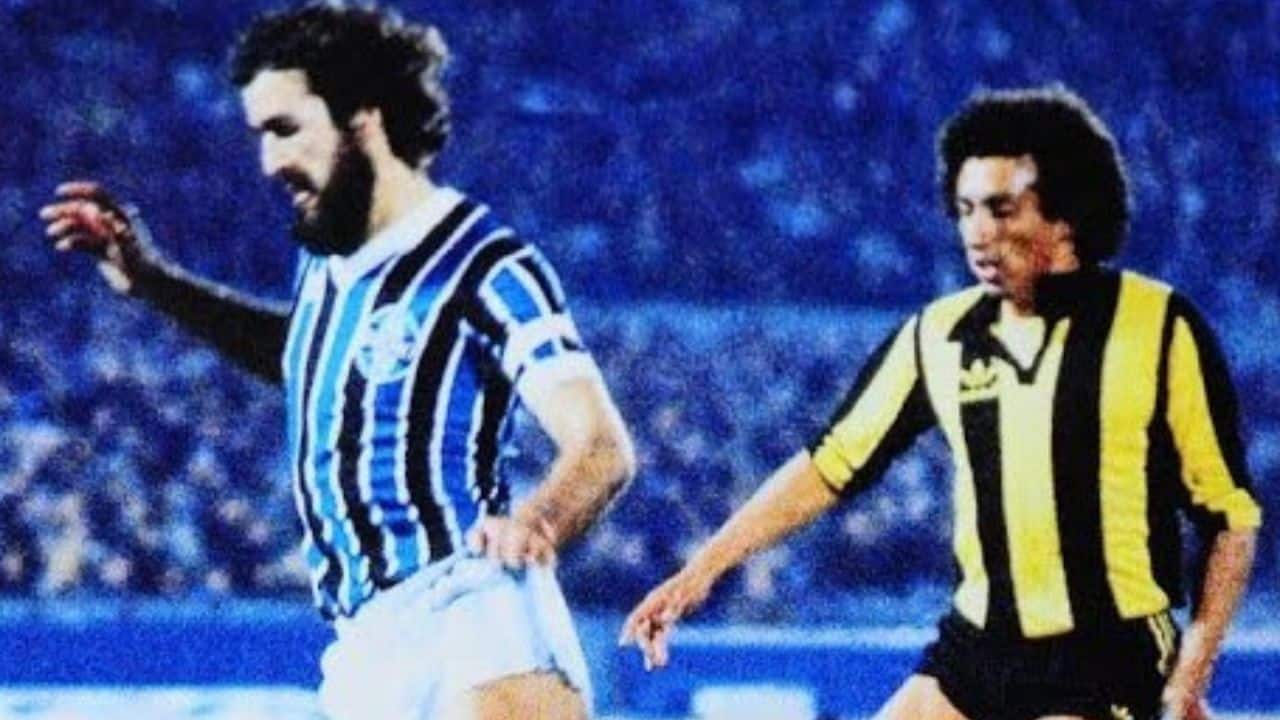 Há 41 anos, Grêmio conquistou sua primeira vitória em uma Libertadores; confira