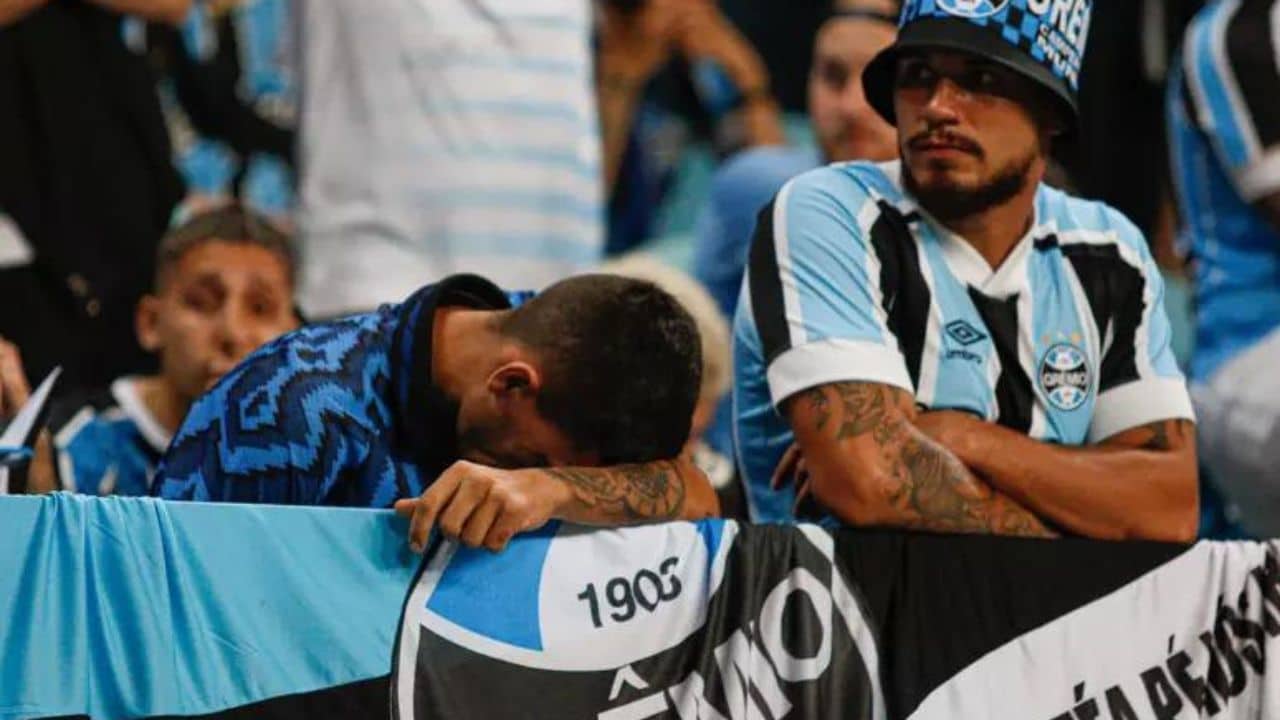 _ Grêmio rebaixado