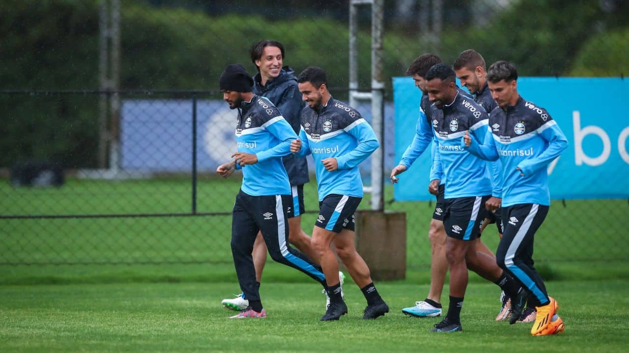 Renato coloca os titulares do Grêmio em campo de olho no Fortaleza