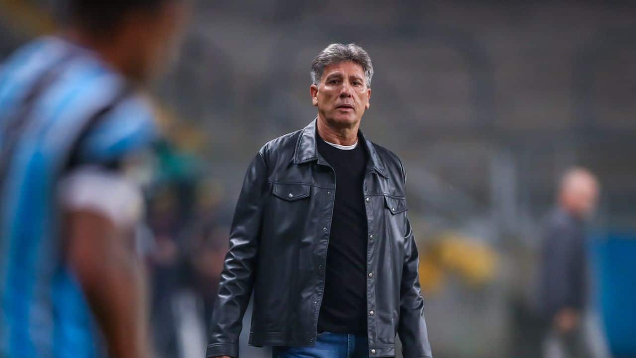 Renato pode ficar fora do GreNal e torcida do Grêmio se desespera