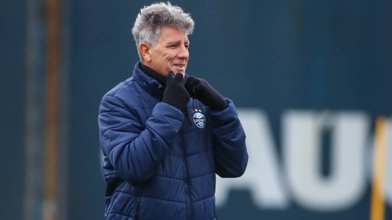 Renato recebe excelente notícia para bolar estratégia no time do Grêmio