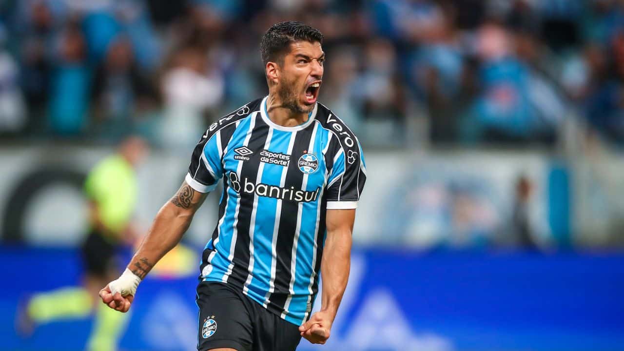 Gol do Grêmio hoje! Craque é craque: Luis Suárez vira o jogo na Neo Química Arena