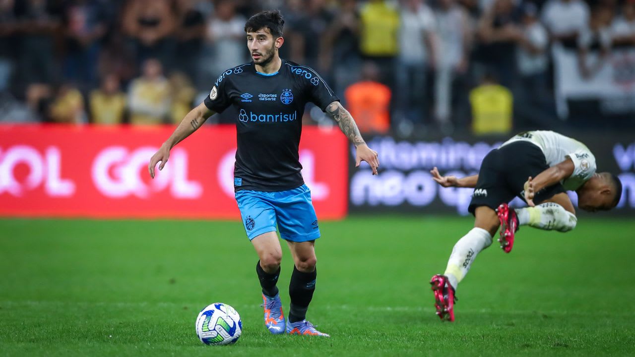 Villasanti se destaca mais uma vez pelo Grêmio no Brasileirão