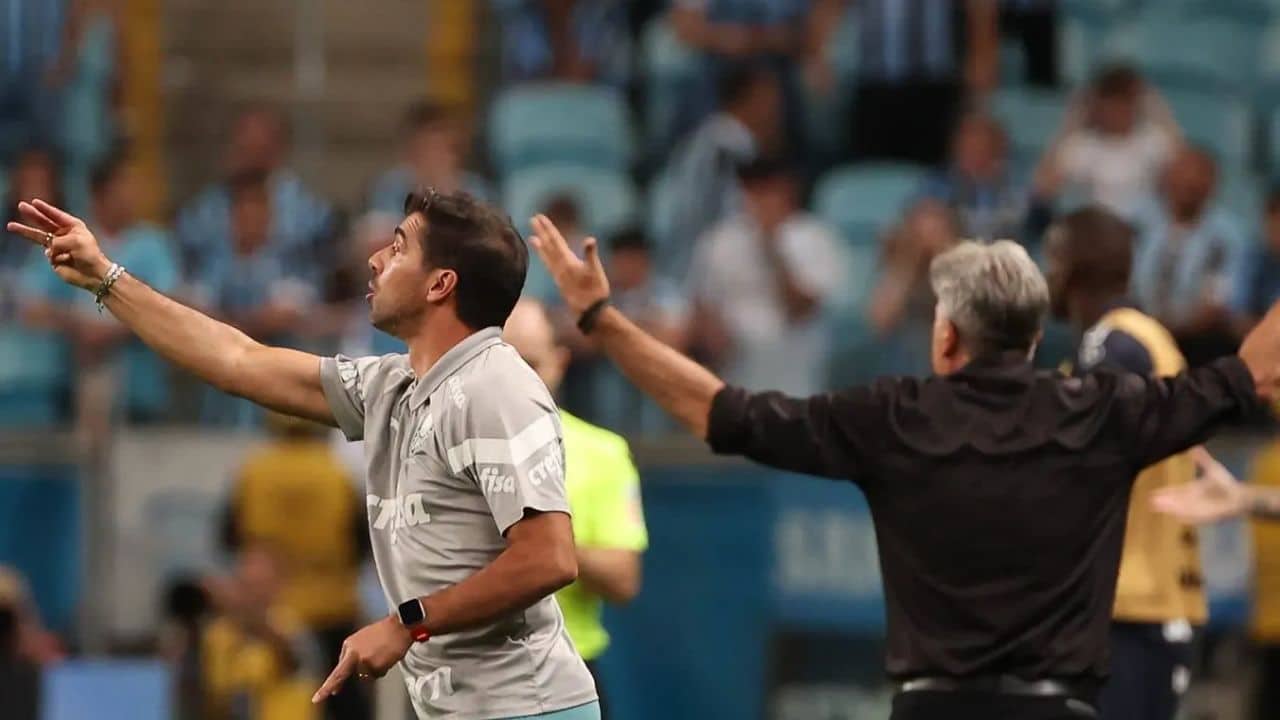 Abel Ferreira do Palmeiras - Renato Portaluppi do Grêmio - se unem contra imprensa