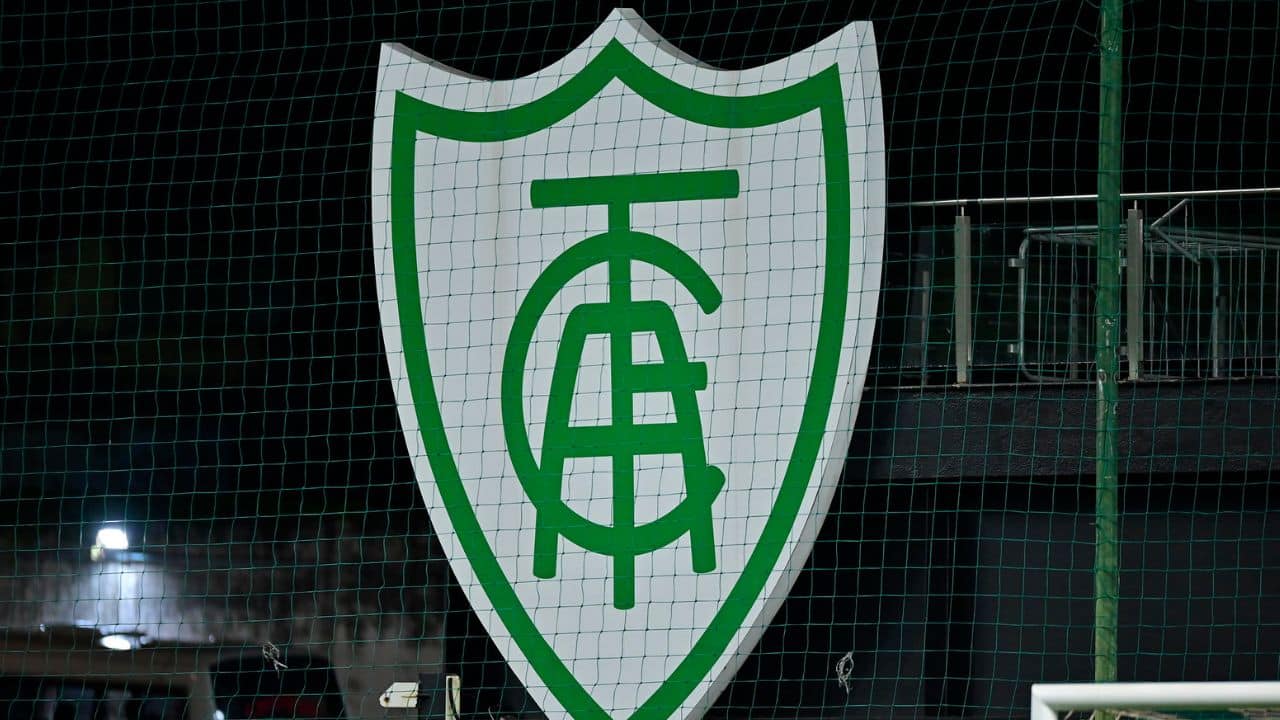 América-MG toma medida INÉDITA de público para jogo contra o Grêmio
