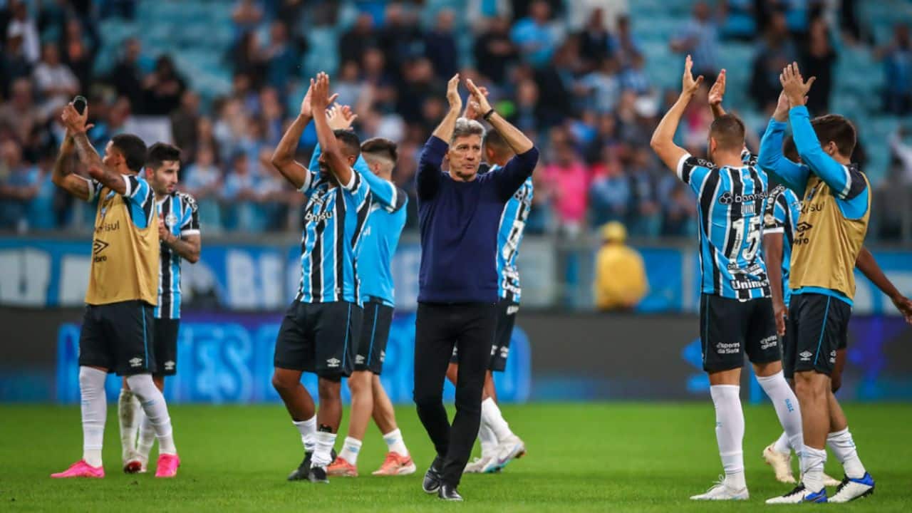 Galo goleia e expõe fragilidades do Grêmio - Portal Meu Grêmio