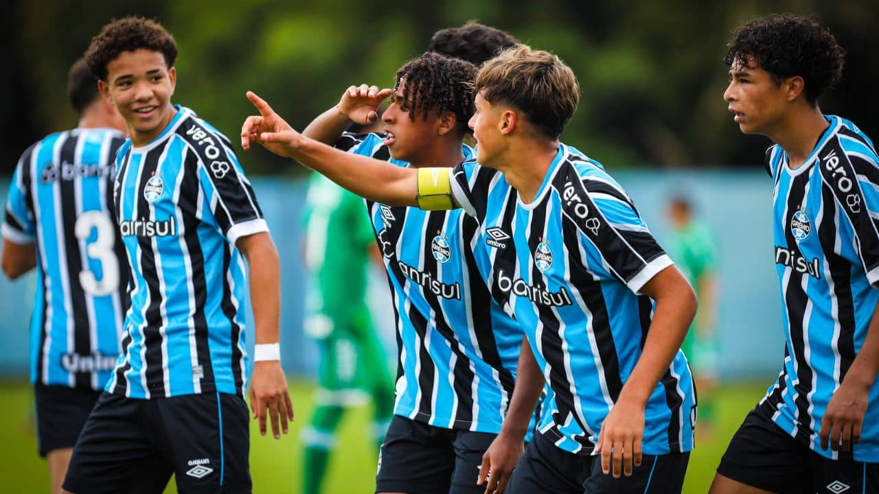 Base do Grêmio convocada para disputar campeonato sul-americano.