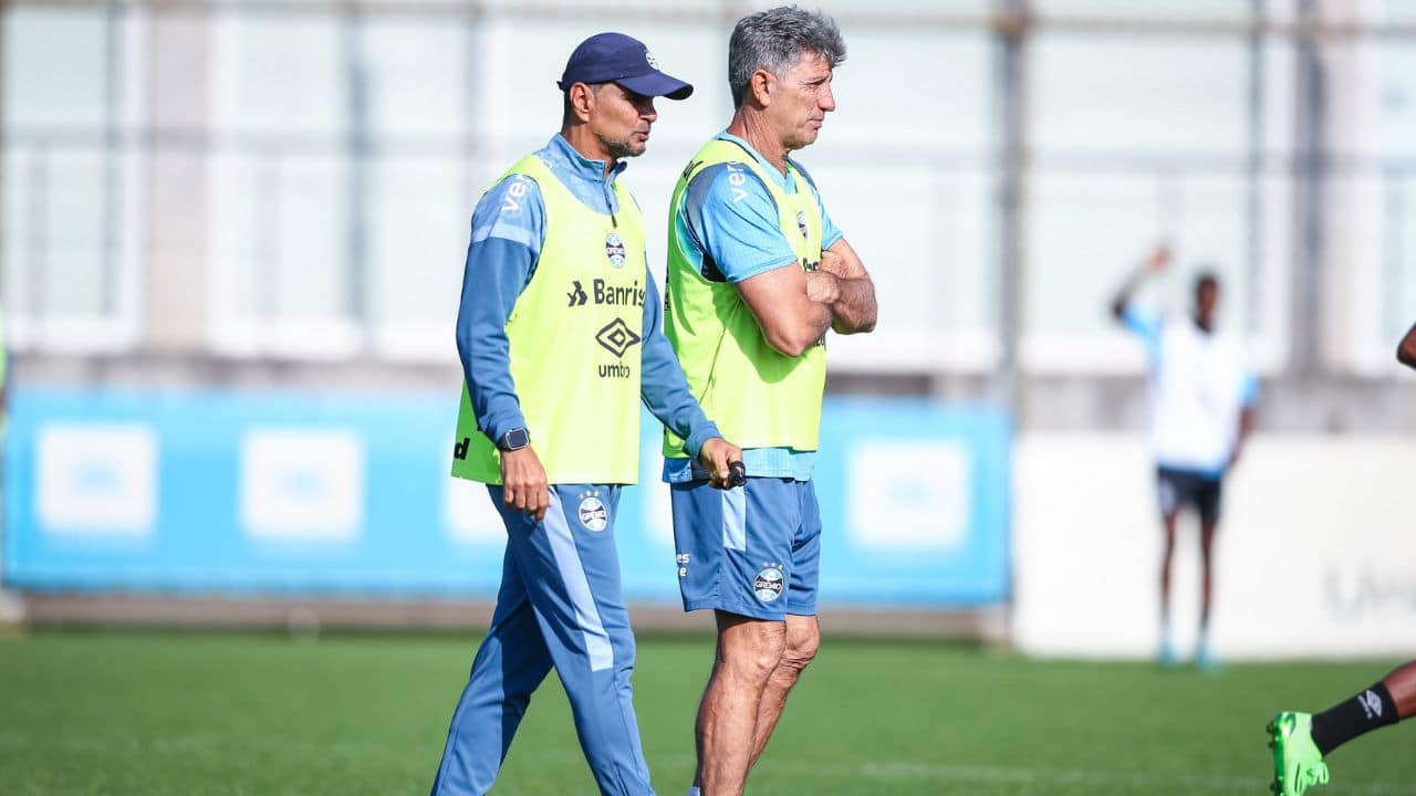 Os dois laterais da base do Grêmio que podem ganhar chances em