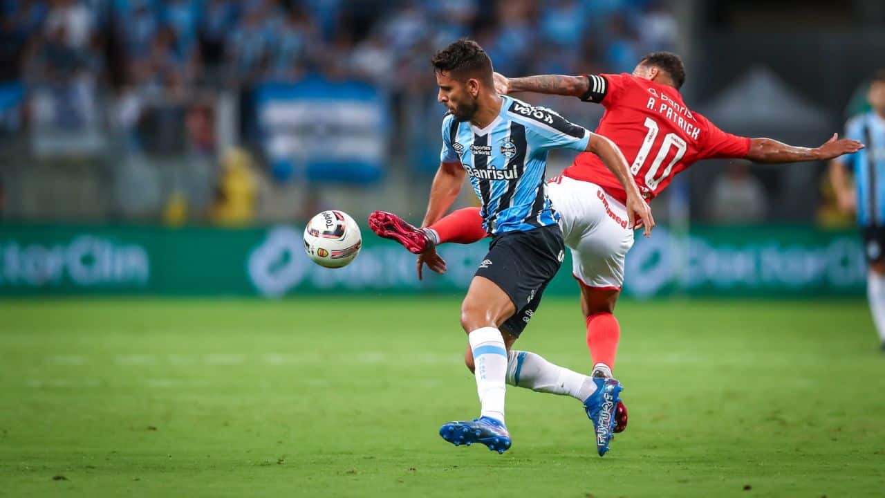 Últimas do Grêmio: zagueiro badalado na mira, GreNal 440, rumores e mais