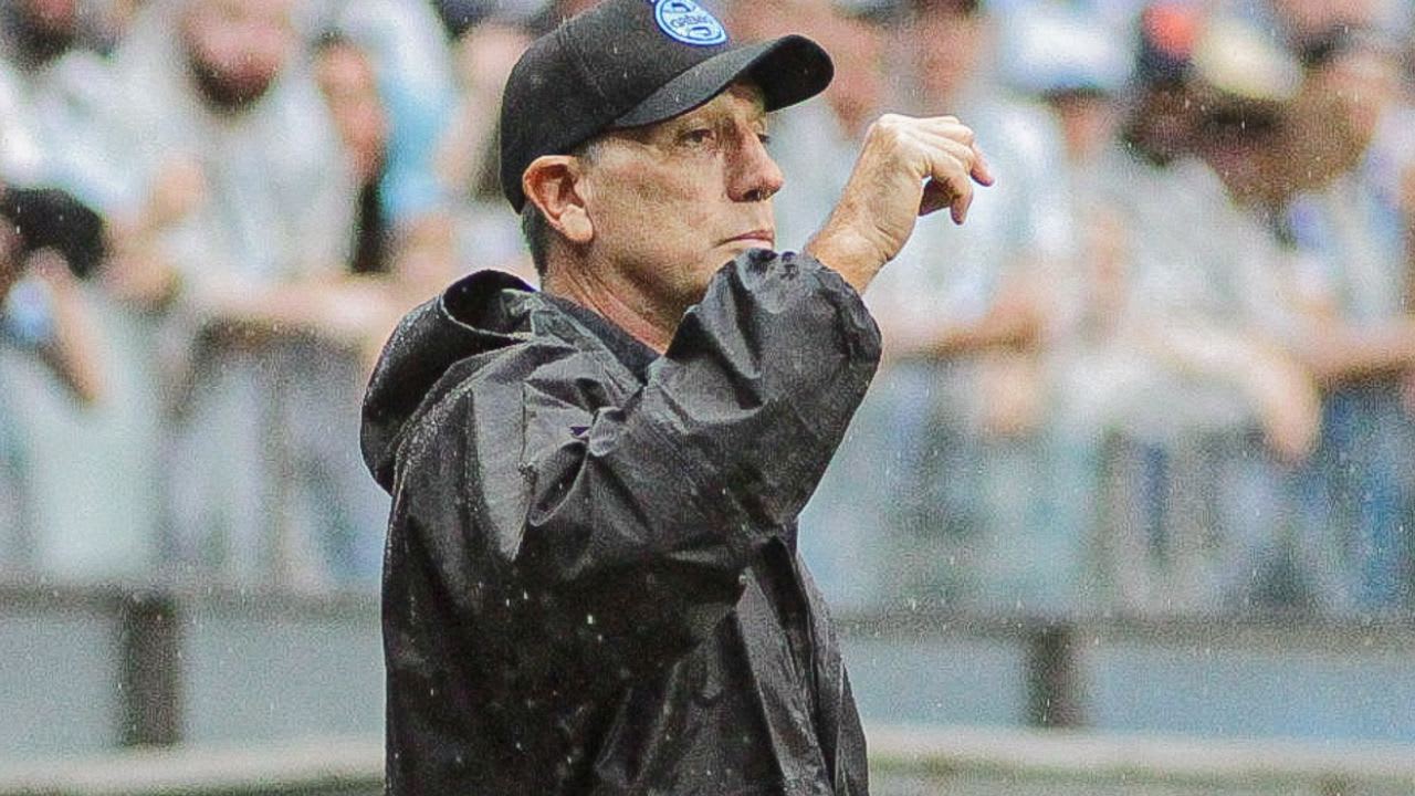 Lateral na mira do Grêmio tem números espetaculares em 2023 e nós podemos provar
