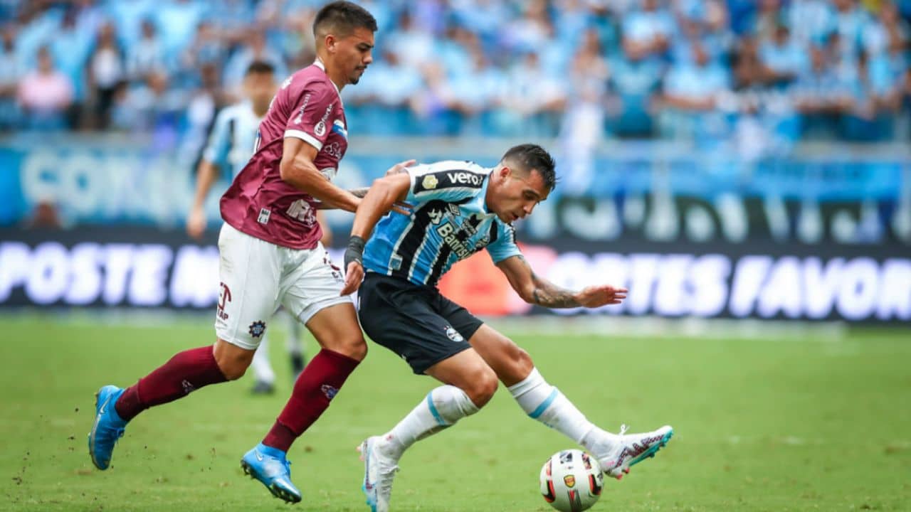 Grêmio x Caxias: título, escalação e transmissão da semifinal do Gauchão