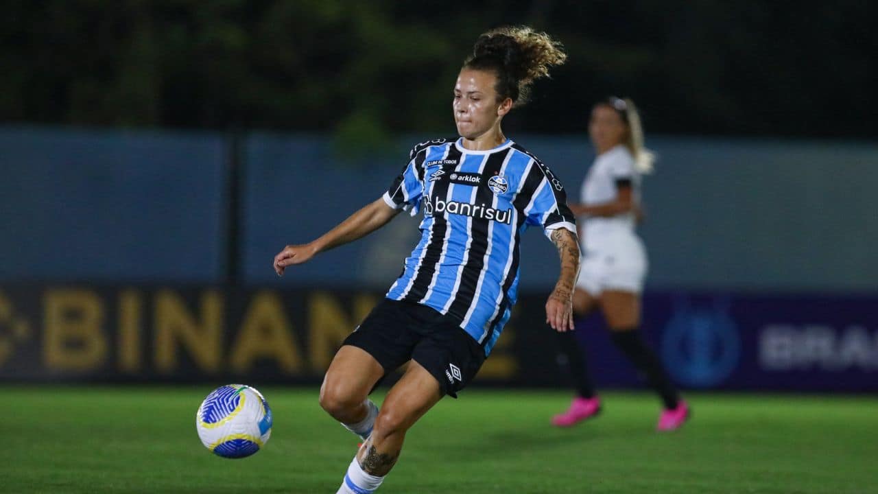 Jogo entre Grêmio e Santos pelo Brasileirão Feminino é adiado.