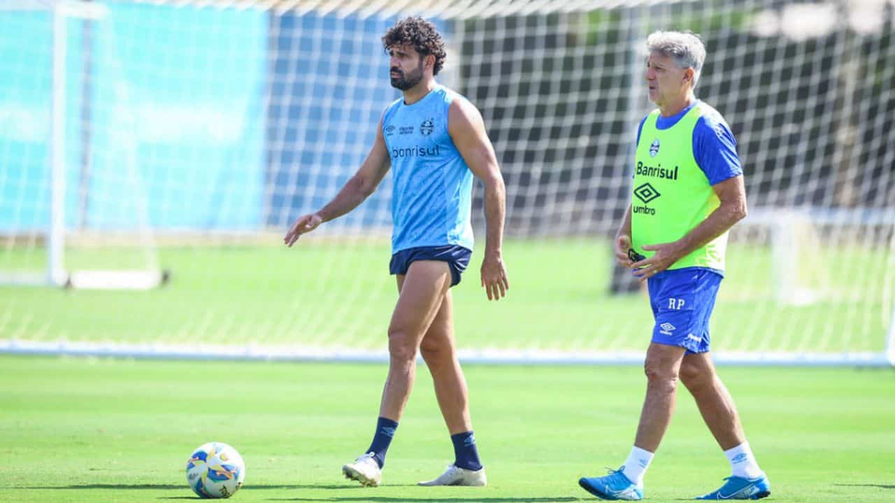 Provável escalação do Grêmio para o confronto contra o Caxias no Gauchão.