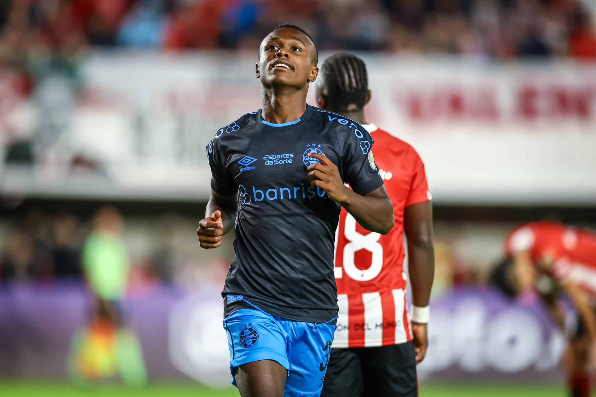 Nathan Fernandes fez gol contra Estudiantes na Libertadores 