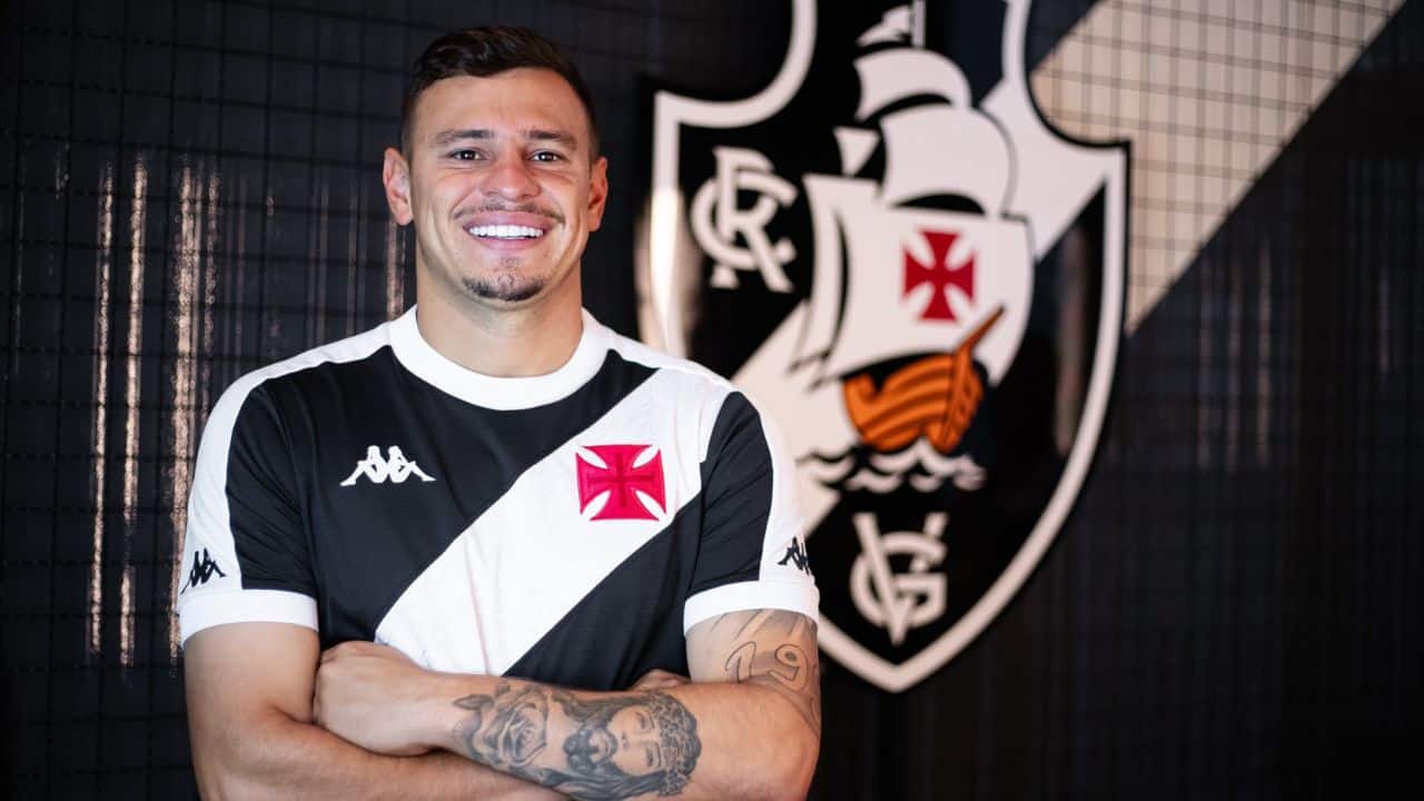 Vasco da Gama anuncia a contratação de volante sondado pelo Grêmio