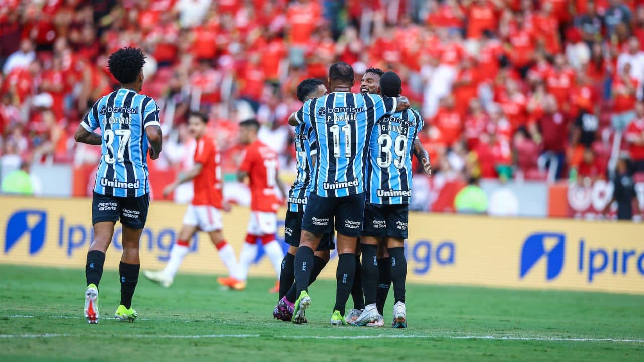 Escalação do Grêmio para o clássico contra o Internacional no Brasileirão.