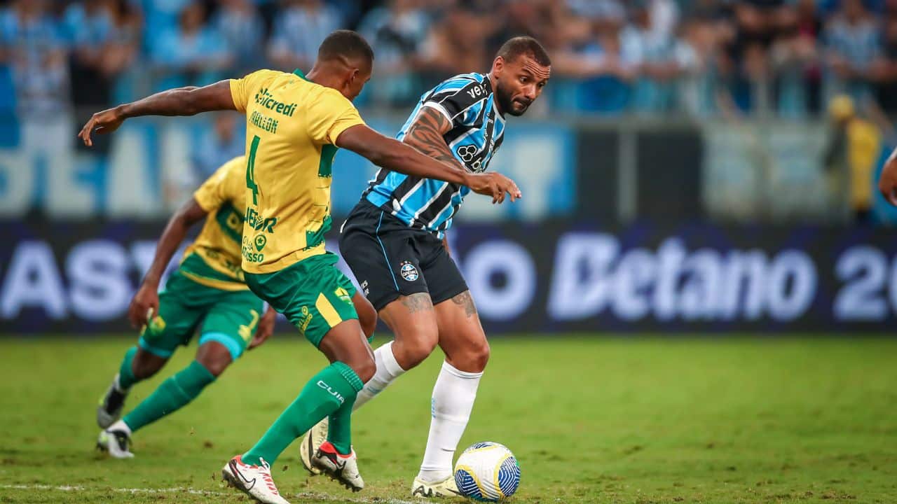 Grêmio figura o pior ataque do Brasileirão 2024. Confira os números!