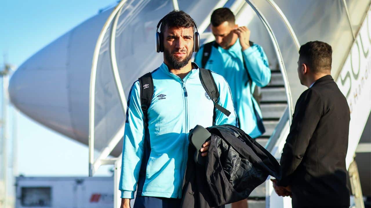 Ambiente concentrado antes de duelo decisivo contra o Atlético-GO no Brasileirão.